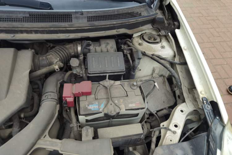 Used Nissan Sylphy 2012 Classic 1.6 XL Automatic Luxury Edition Engine Bay Left
