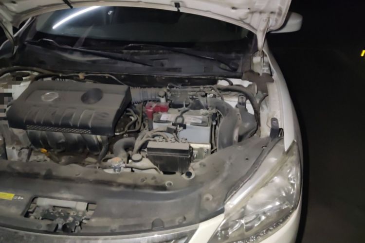 Used Nissan Sylphy 2012 1.6 XL Manual Luxury Edition Engine Bay Left