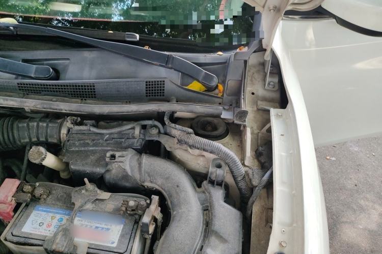 Used Nissan Sylphy 2012 1.6 XL CVT Luxury Edition Engine Bay Left