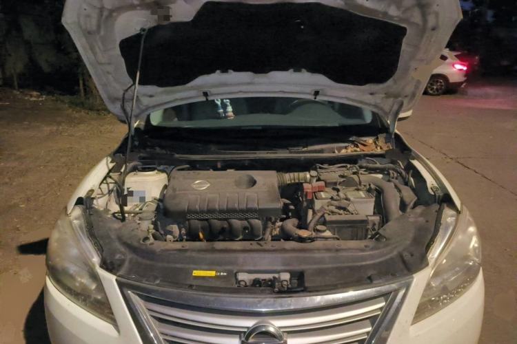 Used Nissan Sylphy 2012 1.6 XL CVT Luxury Edition Engine Bay