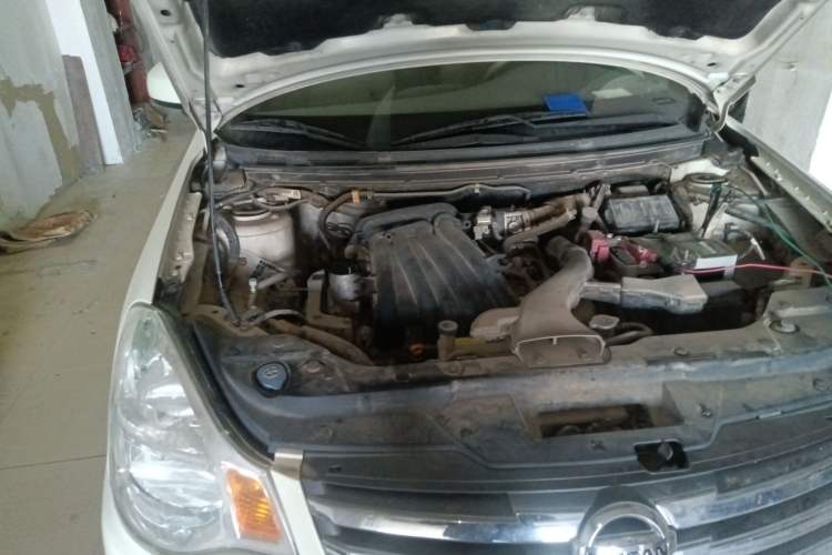 Used Nissan Sylphy 2012 Classic 1.6XE Automatic Comfort Edition Engine Bay Right