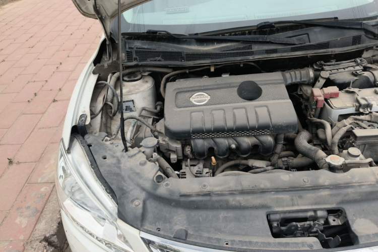 Used Nissan Sylphy 2012 1.6 XL CVT Luxury Edition Engine Bay Right