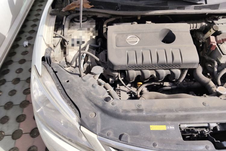 Used Nissan Sylphy 2012 1.6 XL Manual Luxury Edition Engine Bay Right