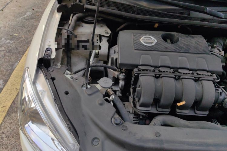 Used Nissan Sylphy 2012 1.8XL CVT Luxury Edition Engine Bay Right