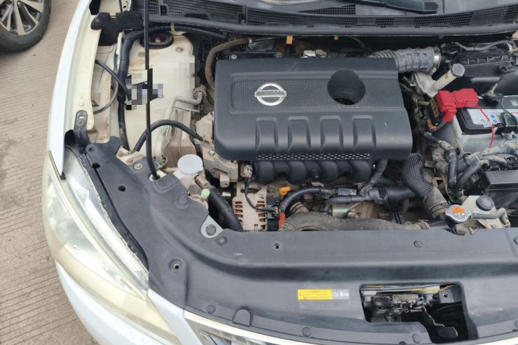 Used Nissan Sylphy 2012 1.6 XL CVT Luxury Edition Engine Bay Right