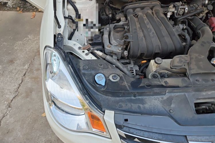 Used Nissan Sylphy 2012 Classic 1.6 XL Automatic Luxury Edition Engine Bay Right