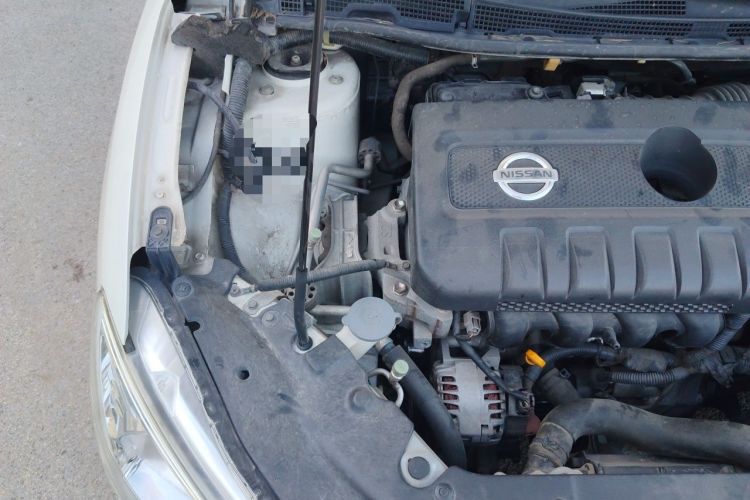 Used Nissan Sylphy 2012 1.6 XL Manual Luxury Edition Engine Bay Right