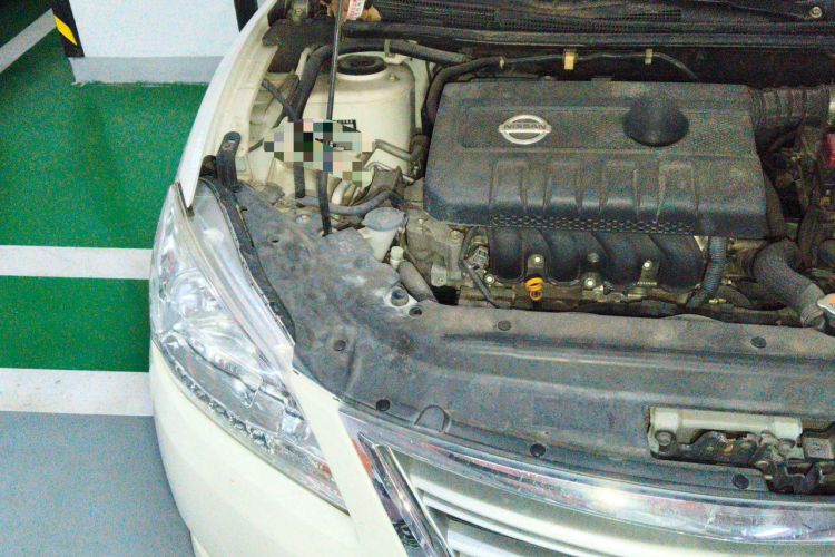 Used Nissan Sylphy 2012 1.6XE CVT Comfort Edition Engine Bay Right