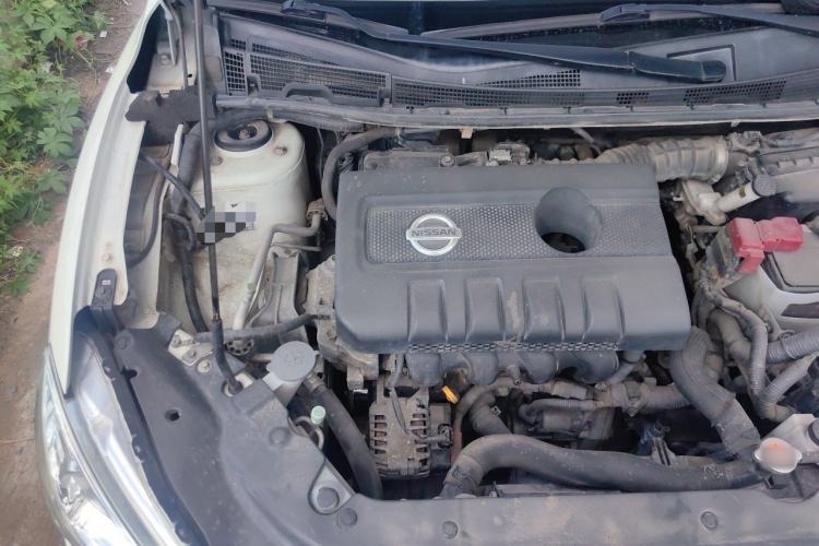 Used Nissan Sylphy 2012 1.6 XL CVT Luxury Edition Engine Bay Right