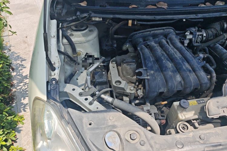 Used Nissan Sylphy 2012 Classic 1.6XE Automatic Comfort Edition Engine Bay Right