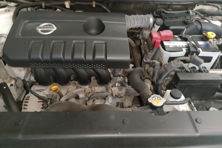 Used Nissan Sylphy 2012 1.6 XL Manual Luxury Edition Engine Bay