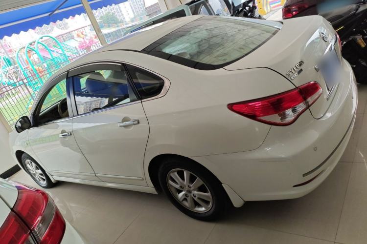 Used Nissan Sylphy 2012 Classic 1.6XE Automatic Comfort Edition Exterior 3