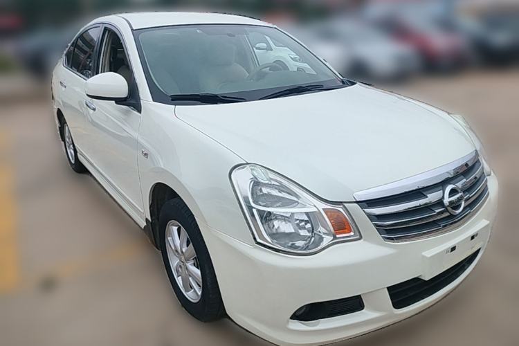 Used Nissan Sylphy 2012 Classic 1.6XE Manual Comfort Edition Front Right 45 Deg