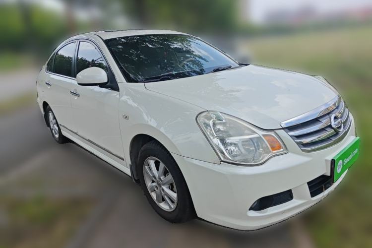 Used Nissan Sylphy 2012 Classic 1.6XL Manual Luxury Edition Front Right 45 Deg