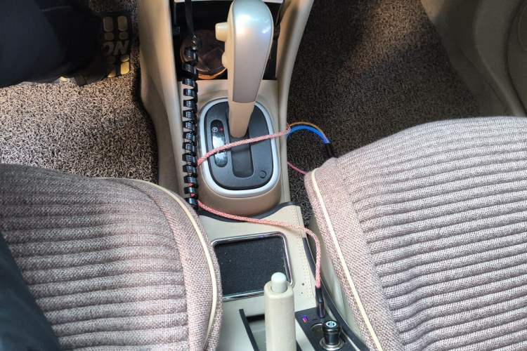 Used Nissan Sylphy 2012 Classic 1.6 XL Automatic Luxury Edition Gear Lever