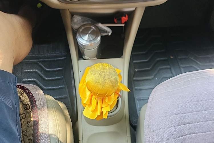 Used Nissan Sylphy 2012 Classic 1.6XE Manual Comfort Edition Gear Lever