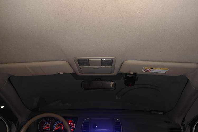 Used Nissan Sylphy 2012 Classic 1.6XE Automatic Comfort Edition Headliner