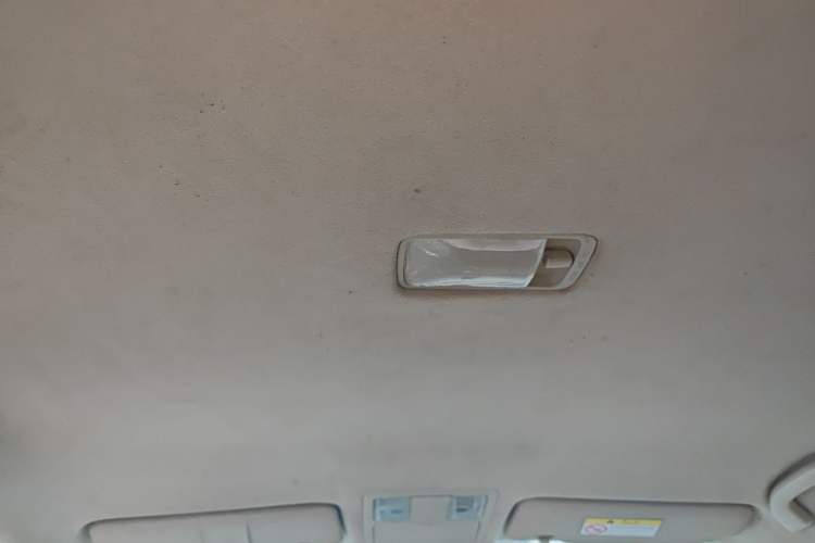 Used Nissan Sylphy 2012 Classic 1.6XE Manual Comfort Edition Headliner