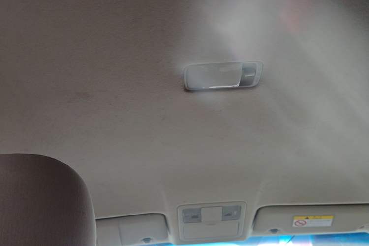 Used Nissan Sylphy 2012 Classic 1.6XE Automatic Comfort Edition Headliner
