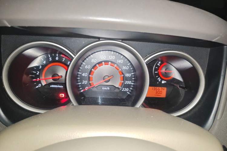 Used Nissan Sylphy 2012 Classic 1.6XE Automatic Comfort Edition Instrument Cluster