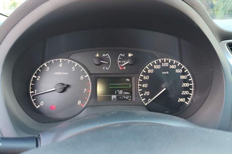 Used Nissan Sylphy 2012 1.6 XL CVT Luxury Edition Instrument Cluster