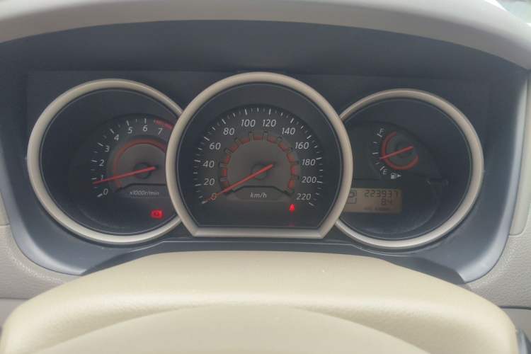 Used Nissan Sylphy 2012 Classic 1.6XE Automatic Comfort Edition Instrument Cluster