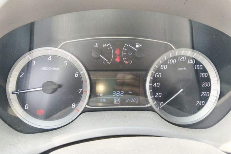 Used Nissan Sylphy 2012 1.8XL CVT Luxury Edition Instrument Cluster
