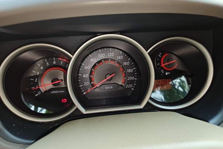 Used Nissan Sylphy 2012 Classic 1.6 XL Automatic Luxury Edition Instrument Cluster