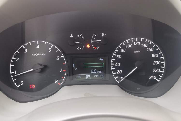 Used Nissan Sylphy 2012 1.6 XL CVT Luxury Edition Instrument Cluster