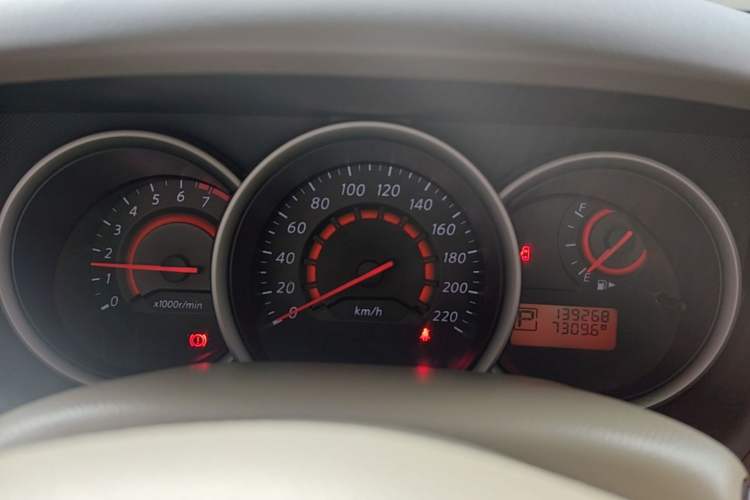 Used Nissan Sylphy 2012 Classic 1.6XE Automatic Comfort Edition Instrument Cluster