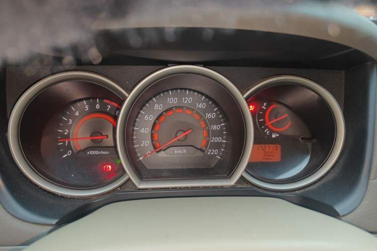 Used Nissan Sylphy 2012 Classic 1.6XE Manual Comfort Edition Instrument Cluster
