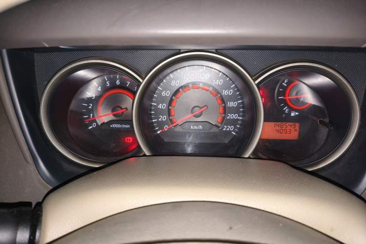Used Nissan Sylphy 2012 Classic 1.6XE Manual Comfort Edition Instrument Cluster