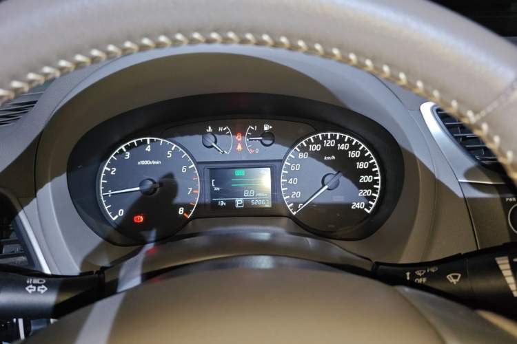 Used Nissan Sylphy 2012 1.6 XL CVT Luxury Edition Instrument Cluster