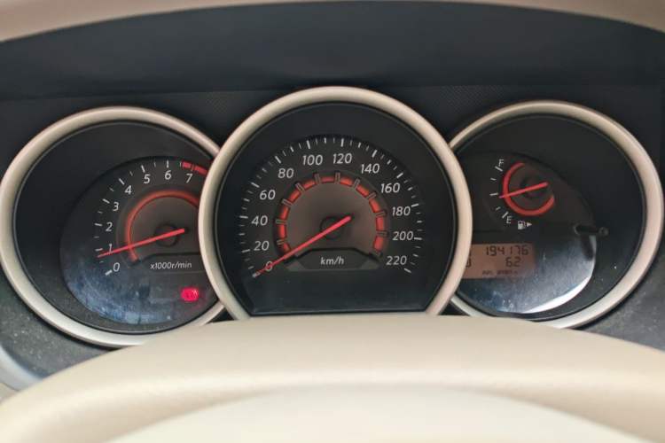 Used Nissan Sylphy 2012 Classic 1.6XE Automatic Comfort Edition Instrument Cluster
