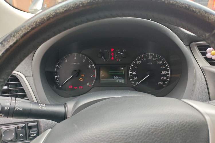 Used Nissan Sylphy 2012 1.6 XL Manual Luxury Edition Instrument Cluster