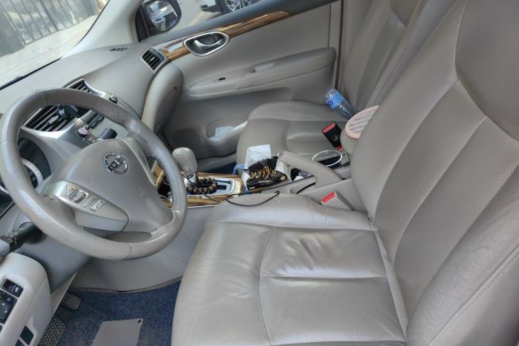 Used Nissan Sylphy 2012 1.8XL CVT Luxury Edition Left Front Seat