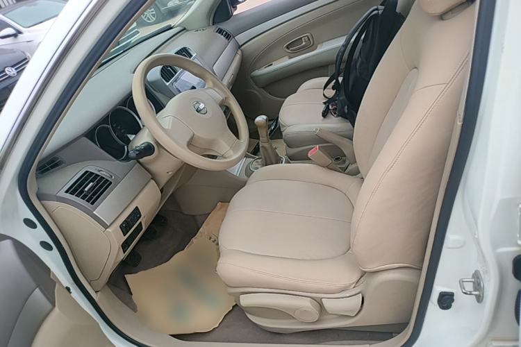 Used Nissan Sylphy 2012 Classic 1.6XE Manual Comfort Edition Left Front Seat