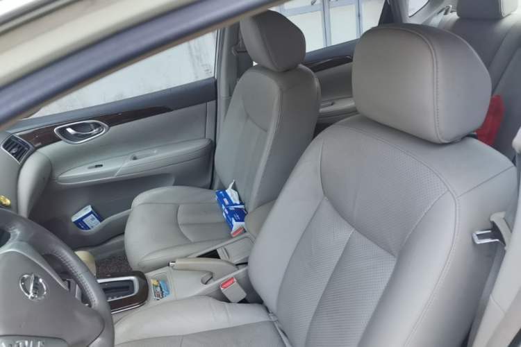 Used Nissan Sylphy 2012 1.6 XL CVT Luxury Edition Left Front Seat