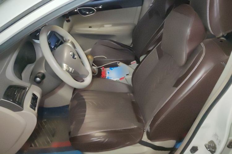 Used Nissan Sylphy 2012 1.6 XL Manual Luxury Edition Left Front Seat