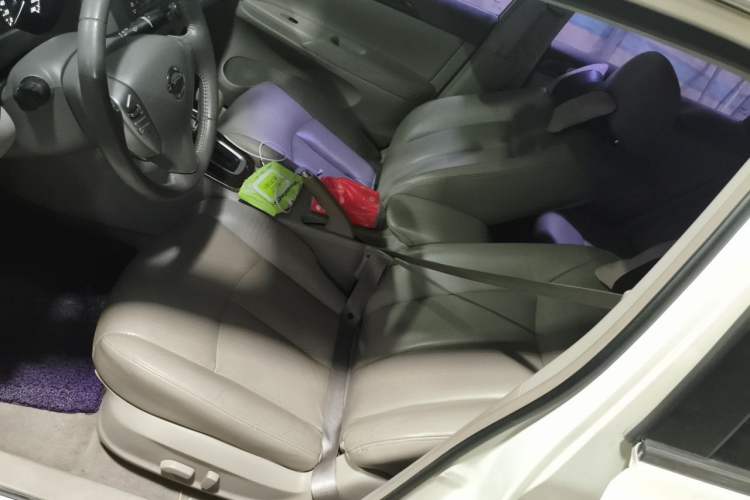 Used Nissan Sylphy 2012 1.6 XL CVT Luxury Edition Left Front Seat