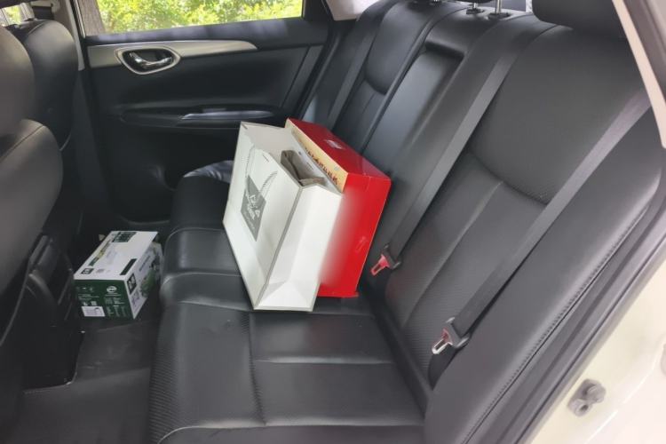 Used Nissan Sylphy 2012 1.6 XL CVT Luxury Edition Left Rear Seat