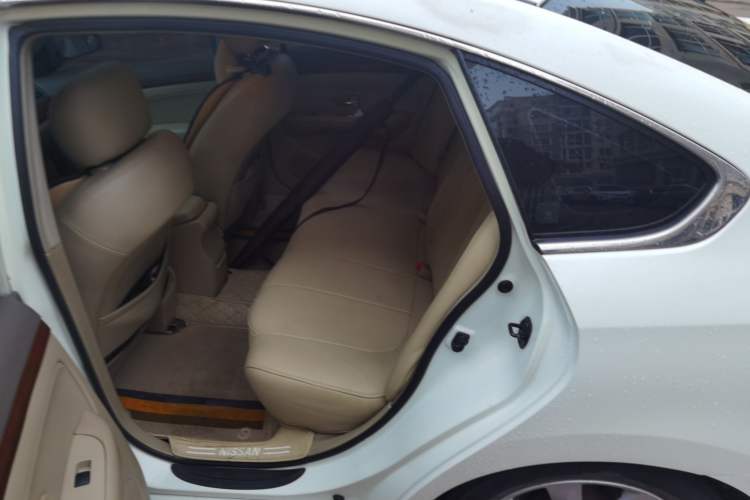 Used Nissan Sylphy 2012 Classic 1.6 XL Automatic Luxury Edition Left Rear Seat