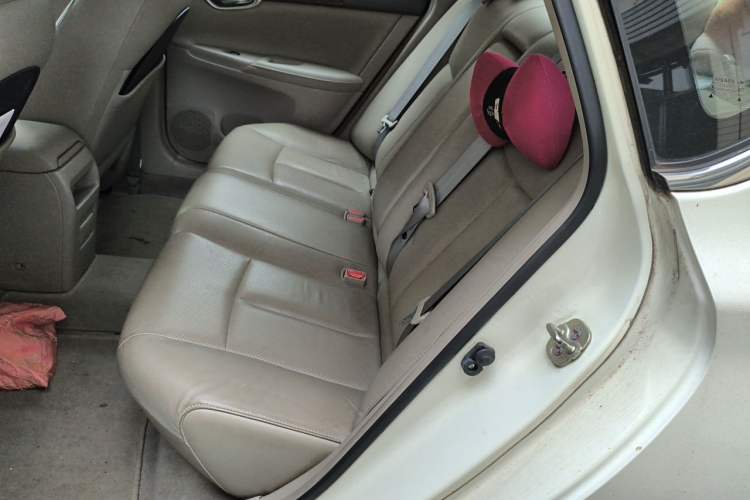 Used Nissan Sylphy 2012 1.6 XL CVT Luxury Edition Left Rear Seat