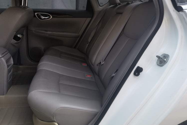 Used Nissan Sylphy 2012 1.6 XL CVT Luxury Edition Left Rear Seat