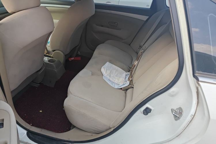 Used Nissan Sylphy 2012 Classic 1.6XE Manual Comfort Edition Left Rear Seat