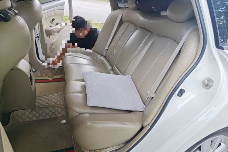 Used Nissan Sylphy 2012 Classic 1.6XL Manual Luxury Edition Left Rear Seat
