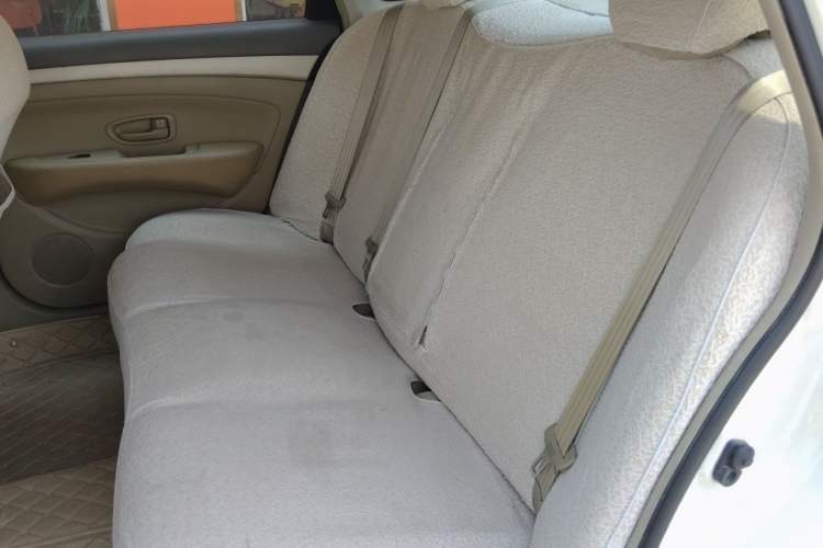 Used Nissan Sylphy 2012 Classic 1.6XE Manual Comfort Edition Left Rear Seat
