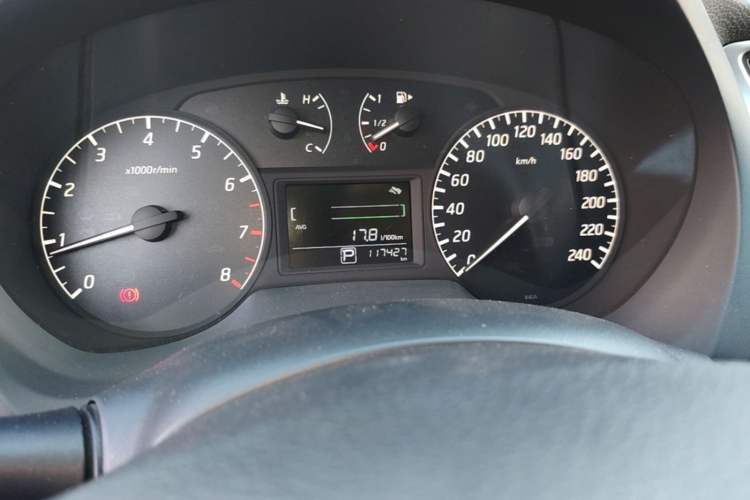Used Nissan Sylphy 2012 1.6 XL CVT Luxury Edition Odometer Close Up