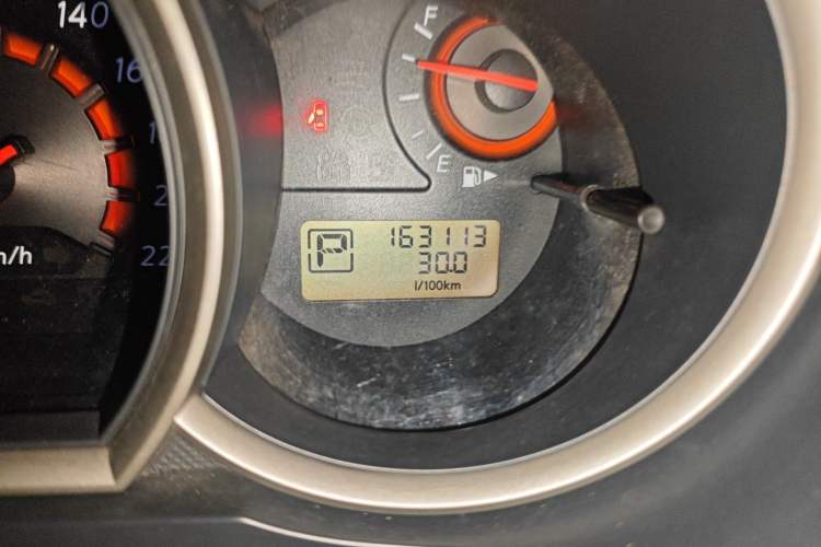 Used Nissan Sylphy 2012 Classic 1.6XE Automatic Comfort Edition Odometer Close Up