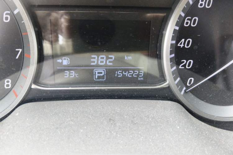Used Nissan Sylphy 2012 1.8XL CVT Luxury Edition Odometer Close Up